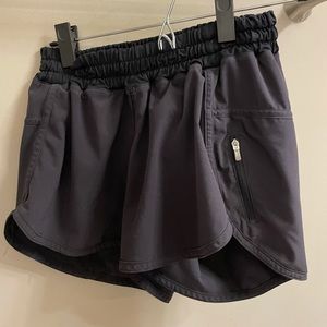 Lululemon black shorts size 4
